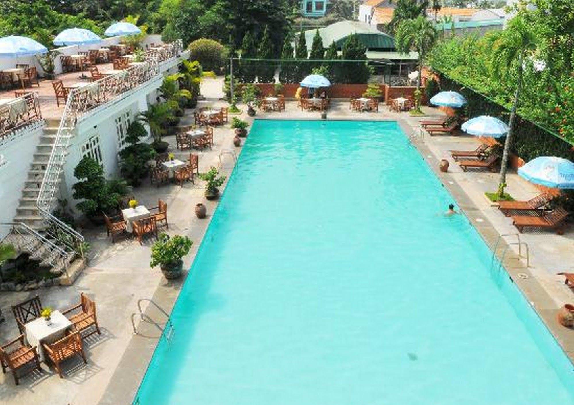Central Hotel Quang Ngai Zewnętrze zdjęcie