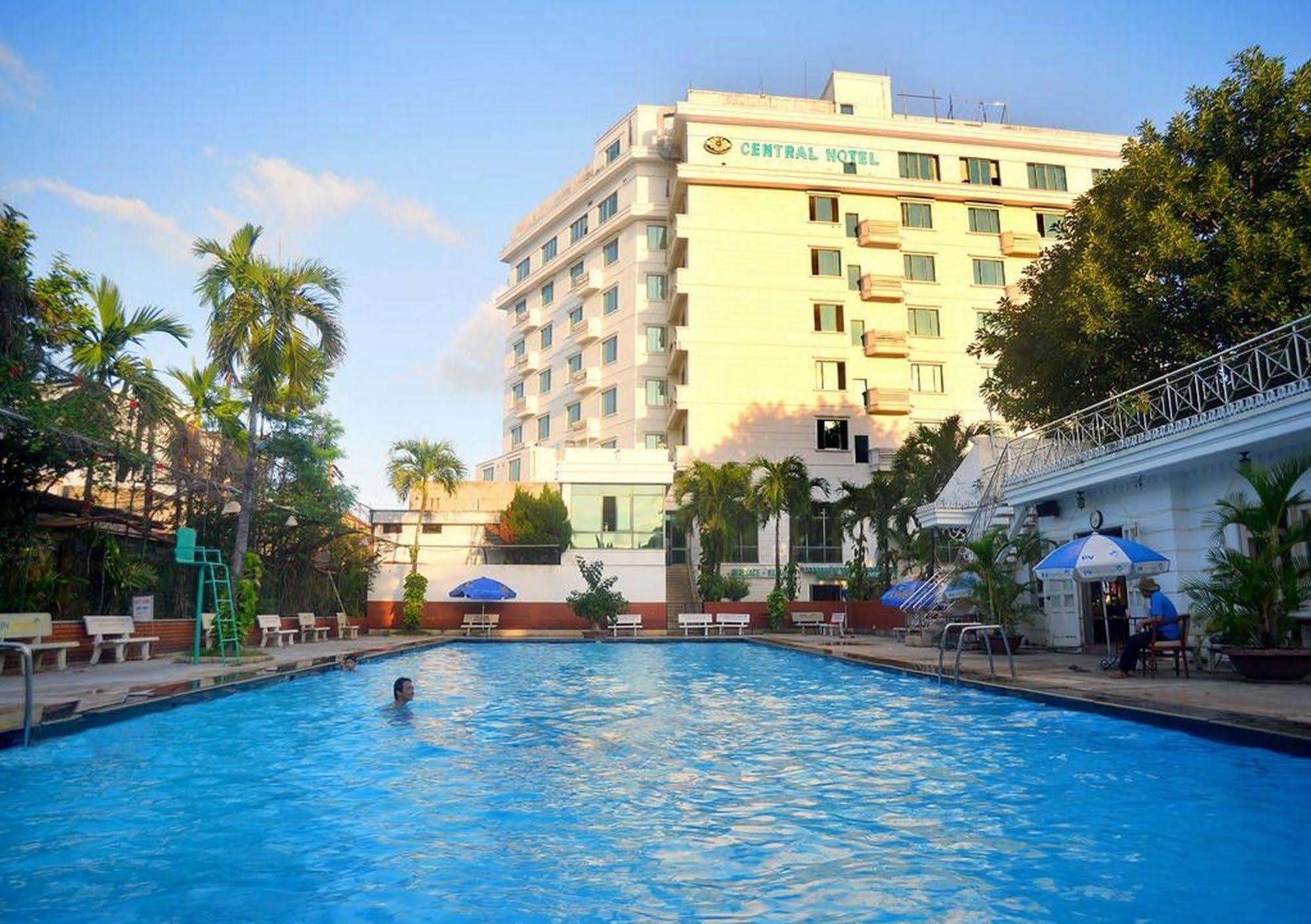 Central Hotel Quang Ngai Zewnętrze zdjęcie